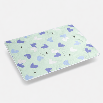 Tapis à langer imperméable Coeur bleu